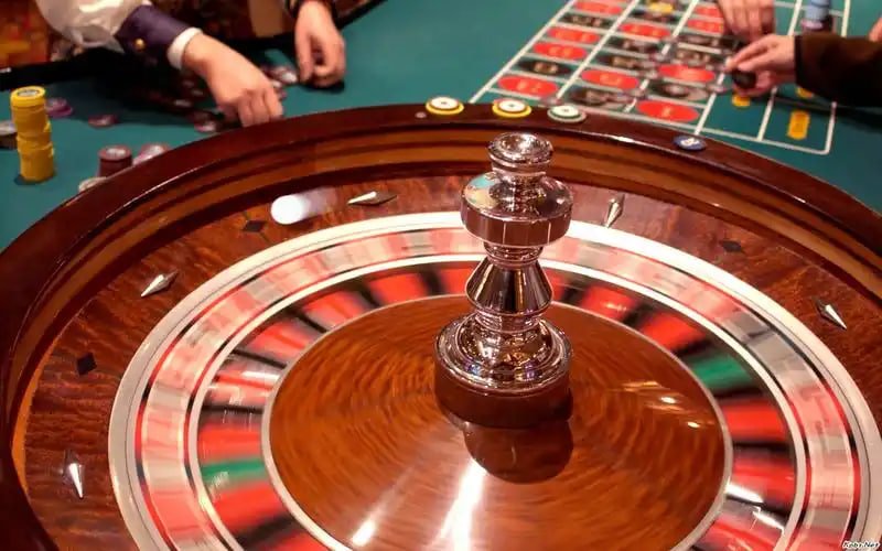 Bangladesh mobile users browsing the vk33 Live Casino section securely